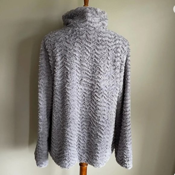 Patagonia Jacket Womens' Pelage/Super luxurious softness/faux fur - Picture 5 of 6